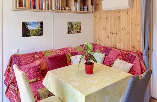 Wemding House | Holiday Home Tiny Haus Conny by Interhome