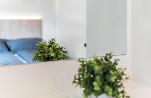 Riedenburg Apartment | Holiday Home Tiny Haus Sunside
