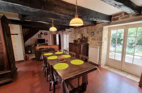 Turenne House | Holiday Home Vielcroze by Interhome