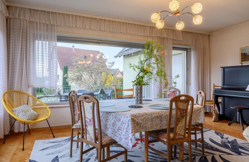 Holtzwihr House | Holiday Home "Villa for 8 Guests – Porte du Ried" with Mountain View, Private Terrace & Wi-Fi