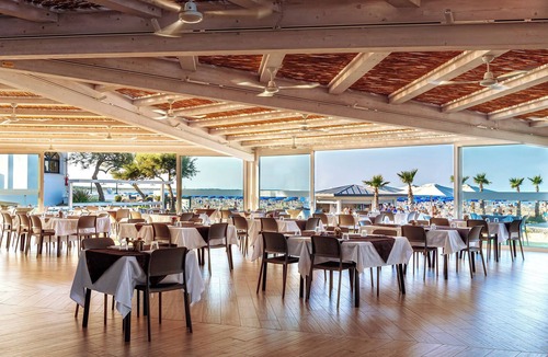 Isola Albarella House | Holiday home with air conditioning and terrace
