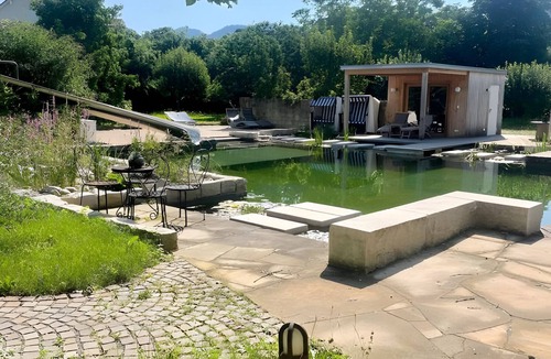 Gengenbach House | Holiday Home with Shared Pool, Terrace and Wi-Fi