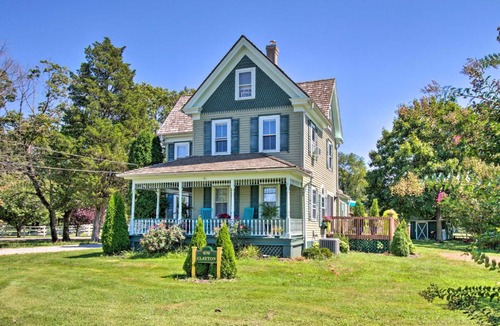 Williamstown House | Holiday homes in Williamstown, NJ, USA