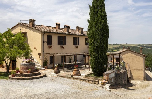Asciano House | Holiday house Asciano for 1 - 4 persons with 2 bedrooms - Holiday home