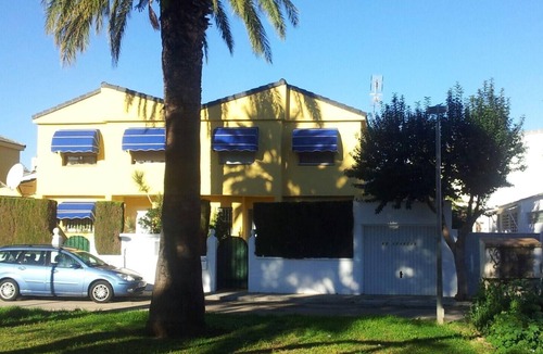 Gandia House | Holiday house Gandia for 1 - 8 persons with 4 bedrooms - Twin house