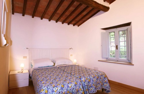 Montecastelli Other | Holiday House in Montecastelli Pisano with Private Parking