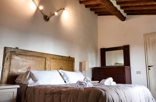 Montecastelli Other | Holiday House in Montecastelli Pisano with Private Parking