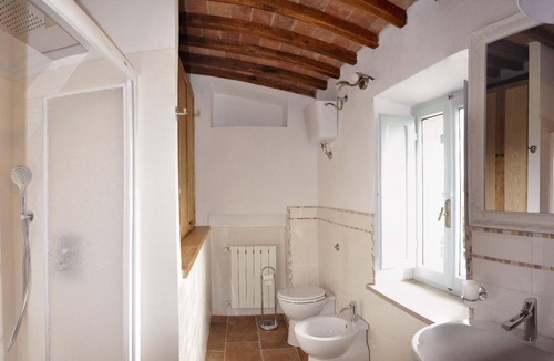 Montecastelli Other | Holiday House in Montecastelli Pisano with Private Parking