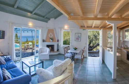 Agios Nikitas House | Holiday house Vafkeri for 1 - 6 persons with 2 bedrooms - Holiday house