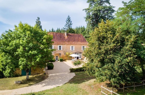 Cendrieux House | Holiday house Vergt for 1 - 12 persons with 6 bedrooms - Holiday house