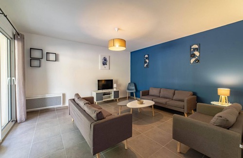 Vesseaux House | Holiday house Vesseaux for 1 - 12 persons with 6 bedrooms - Holiday house