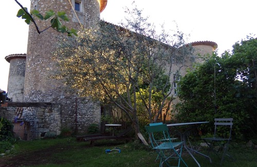 Rustrel Apartment | Holiday house with garden near the ocher