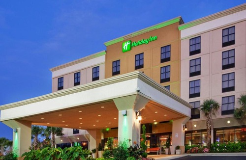 Northlake Hotel | Holiday Inn Atlanta-Northlake by IHG