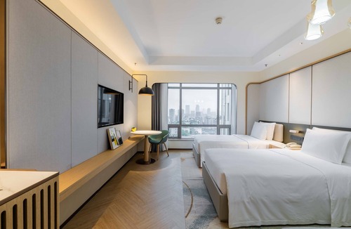 Chongqing Hotel | Holiday Inn Chongqing Guanyinqiao by IHG