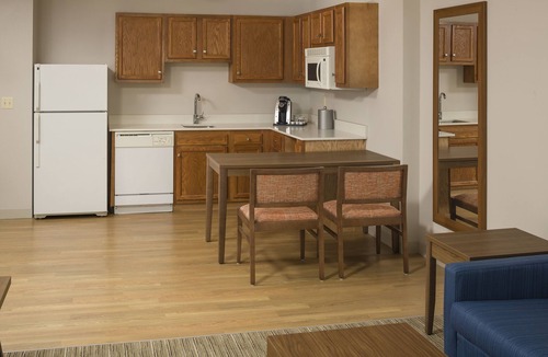 White River Junction Hotel | Holiday Inn Express Hotel & Suites White River Junction by IHG