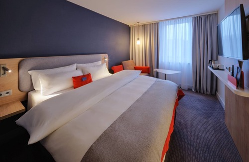 Moerfelden-Walldorf Hotel | Holiday Inn Express Frankfurt Airport by IHG