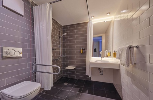 Moerfelden-Walldorf Hotel | Holiday Inn Express Frankfurt Airport by IHG