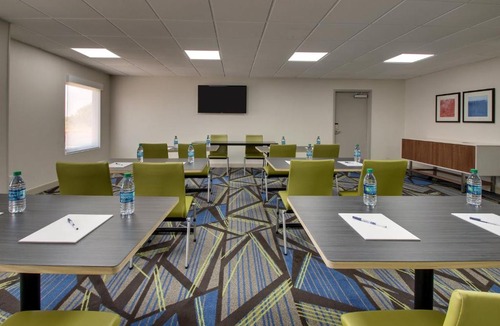 Pleasantville Hotel | Holiday Inn Express Atlantic City W Pleasantville by IHG