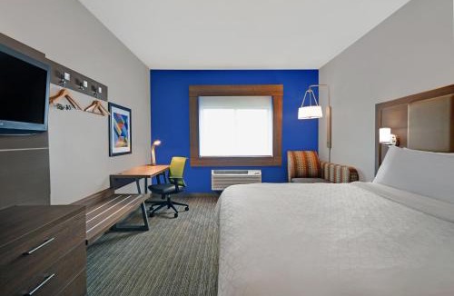 Adrian Hotel | Holiday Inn Express Adrian by IHG
