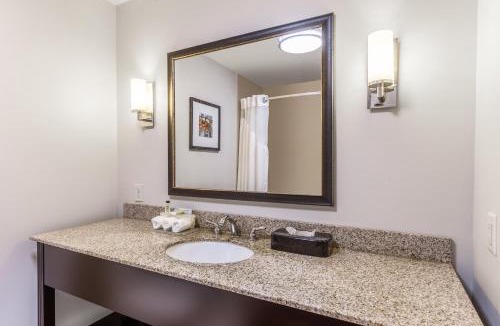 Albert Lea Hotel | Holiday Inn Express - Albert Lea by IHG