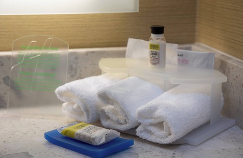 Castro Valley Hotel | Holiday Inn Express Castro Valley - I-580 by IHG