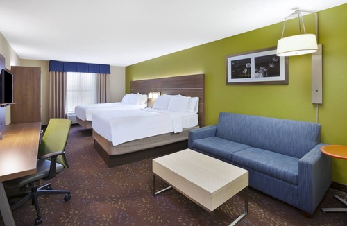 Circleville Hotel | Holiday Inn Express Circleville by IHG