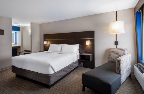 Corydon Hotel | Holiday Inn Express Corydon by IHG