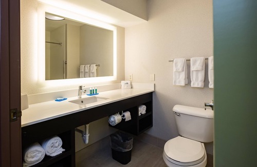 Corydon Hotel | Holiday Inn Express Corydon by IHG