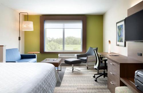 Historic Downtown Durango Hotel | Holiday Inn Express Durango Downtown- Animas River