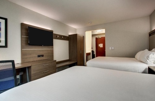 Lee Hotel | Holiday Inn Express Durham-UNH by IHG