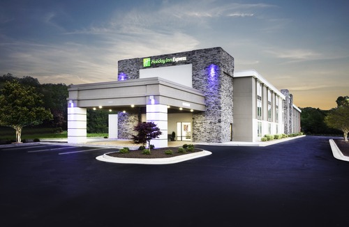 Hopewell Hotel | Holiday Inn Express Hopewell - Fort Lee Area