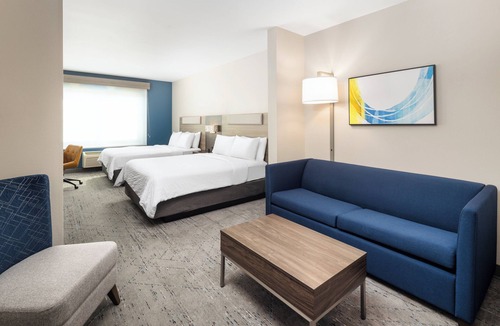 Sequim Hotel | Holiday Inn Express Hotel & Suites NORTH SEQUIM by IHG