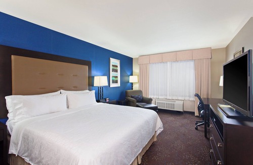 New Tacoma Hotel | Holiday Inn Express Hotel & Suites Tacoma Downtown, an IHG Hotel