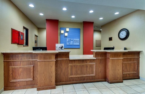 Lititz Hotel | Holiday Inn Express Hotel & Suites Lancaster-Lititz by IHG