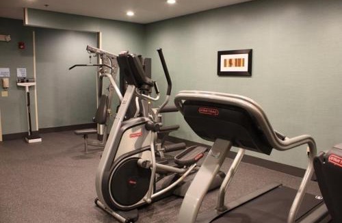 Ludlow Hotel | Holiday Inn Express - Ludlow - Chicopee Area by IHG