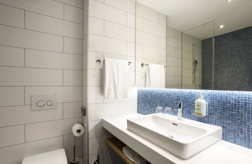 Neuhausen - Nymphenburg Hotel | Holiday Inn Express Munich City West by IHG