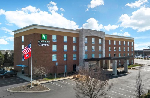 Spring Hill Hotel | Holiday Inn Express - Nashville South - Spring Hill by IHG