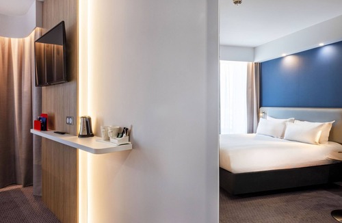 L'Arenas Hotel | Holiday Inn Express Nice Grand Arenas by IHG