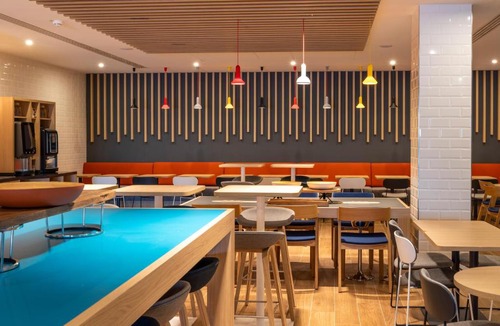 L'Arenas Hotel | Holiday Inn Express - Nice - Grand Arenas by IHG