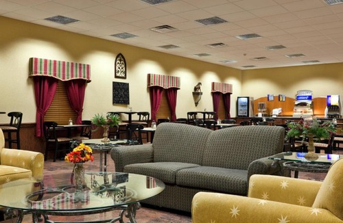 Salado Hotel | Holiday Inn Express of Salado-Belton by IHG