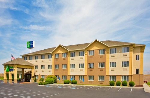 Pendleton Hotel | Holiday Inn Express Pendleton by IHG