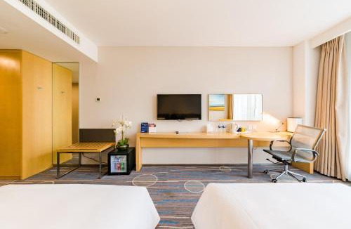 Changan Hotel | Holiday Inn Express Shijiazhuang Heping by IHG