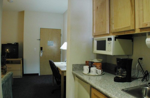 Near East Side Hotel | Holiday Inn Express San Antonio Rivercenter Area by IHG