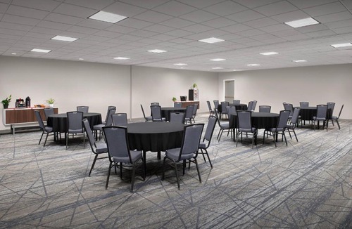 Spokane Hotel | Holiday Inn Express Spokane Airport by IHG
