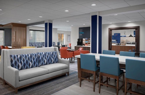 Spokane Hotel | Holiday Inn Express Spokane Airport by IHG