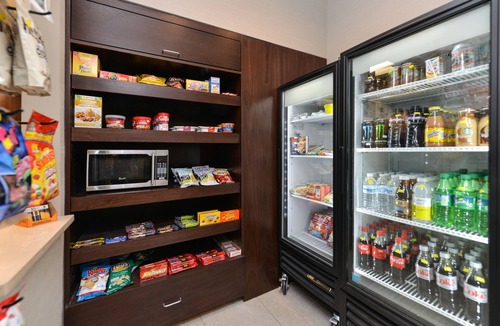 O'Fallon Hotel | Holiday Inn Express St. Louis West - O'Fallon by IHG