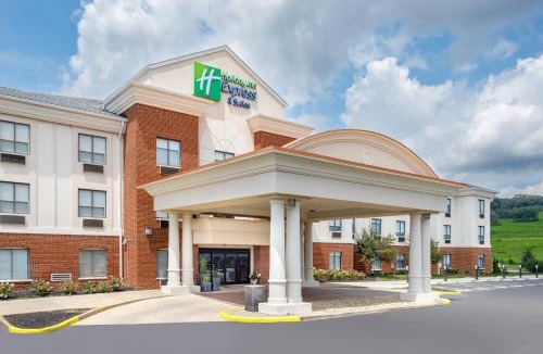 Lancaster Hotel | Holiday Inn Express & Suites Lancaster by IHG