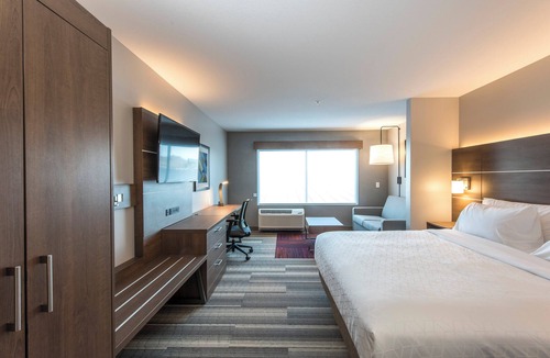 Deer Valley Hotel | Holiday Inn Express & Suites Phoenix North - Happy Valley by IHG