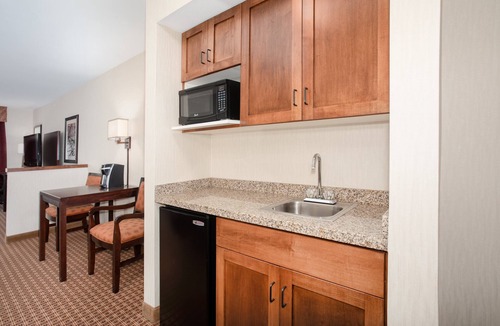 Gillette Hotel | Holiday Inn Express & Suites Gillette by IHG