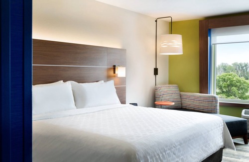 Heath Hotel | Holiday Inn Express & Suites Heath - Newark by IHG